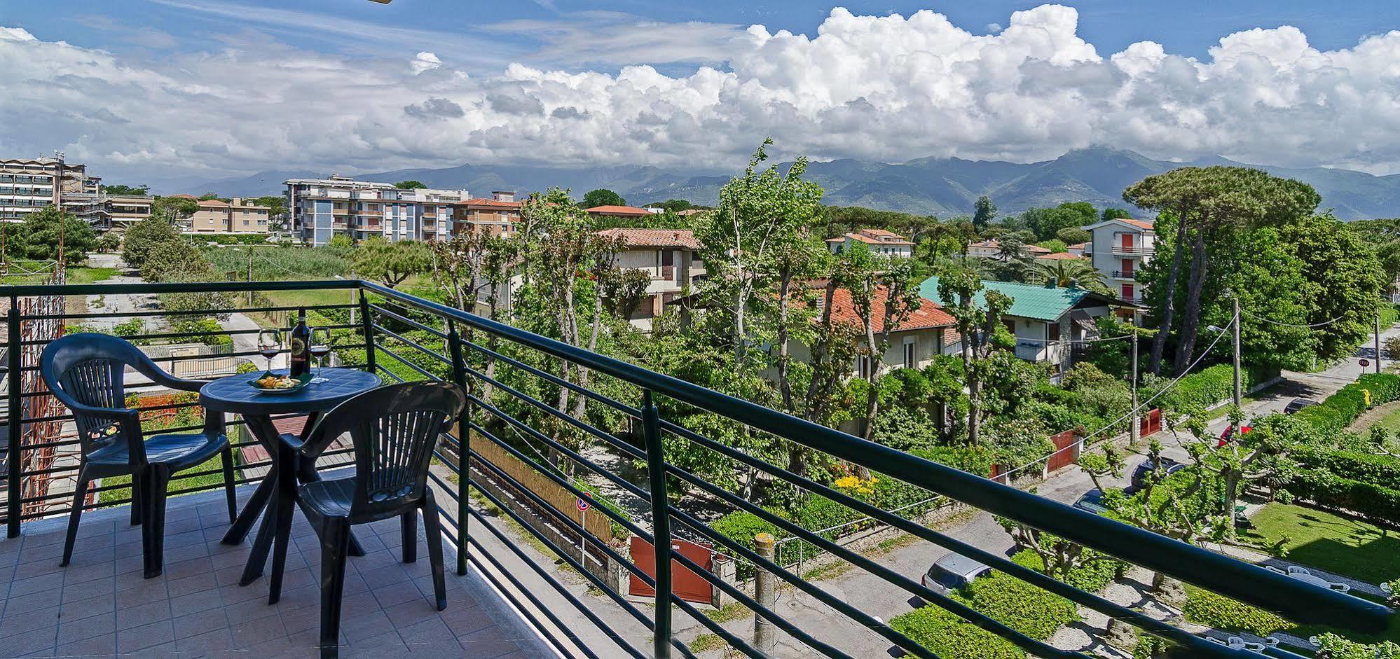 Hotel Paris Lido di Camaiore Extérieur photo